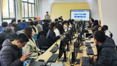 提少年科技员步队正在人工智能生成内容（AIGC）